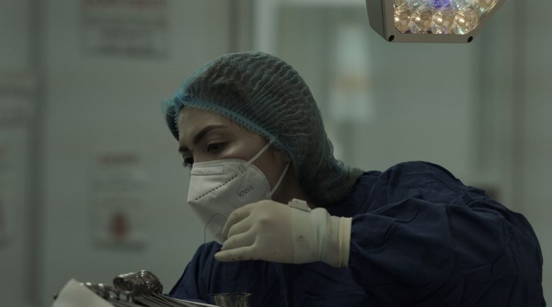 Türkiye’de Bir İlk: Anne Karnındaki Bebeğe Kapalı Yöntemle Omurilik Ameliyatı