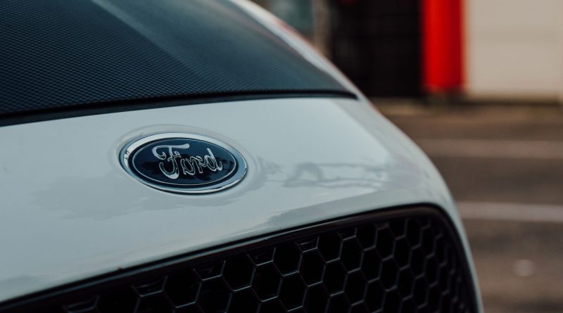 Ford, Yangın Riski Nedeniyle 565 Bin Aracı Geri Çağırıyor