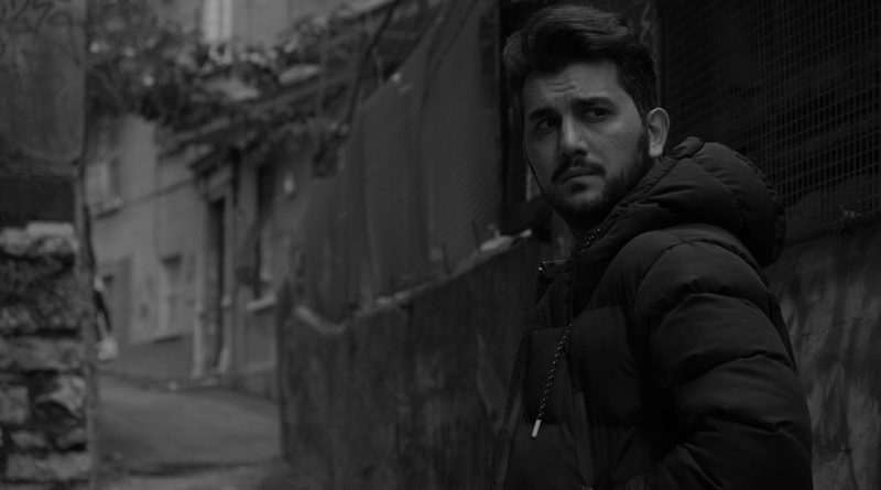 🔥 TREND: Kadir İnanır Son Durumu: Türk Sinemasının Efsanesi Hakkında Merak Edilenler