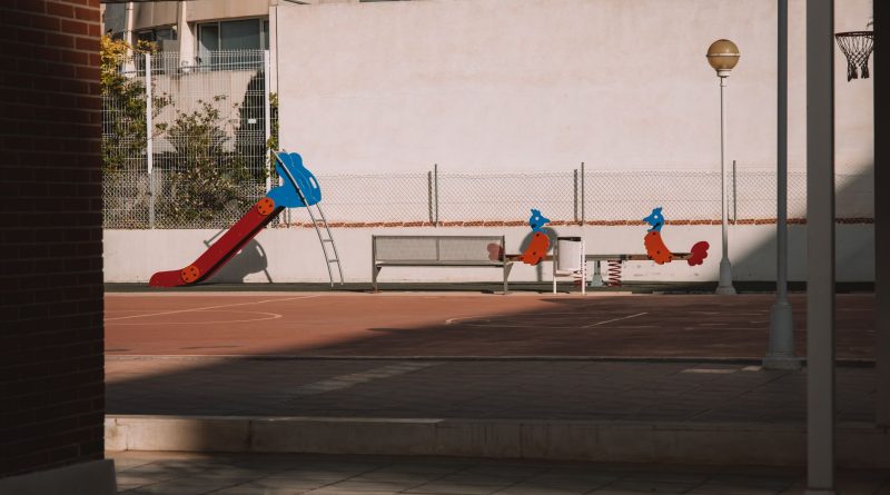 Çocuk Parkındaki Görüntüler Sosyal Medyada Infiale Yol Açtı