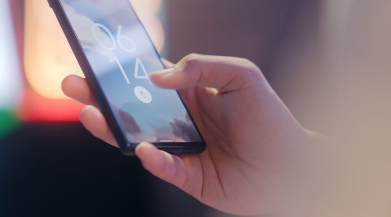 Apple Milyonlarca Dolarlık Kripto Dolandırıcılığı İddiasıyla Karşı Karşıya