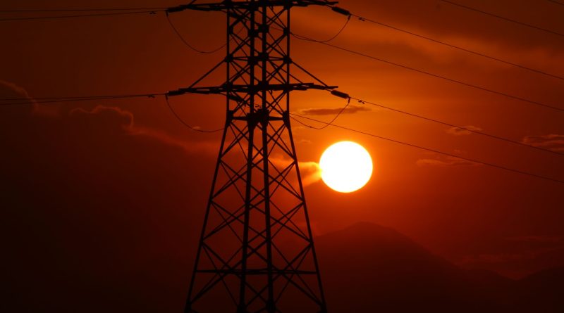 Libya’da Geniş Çaplı Elektrik Kesintisi: Ülke Genelinde Hayat Durdu