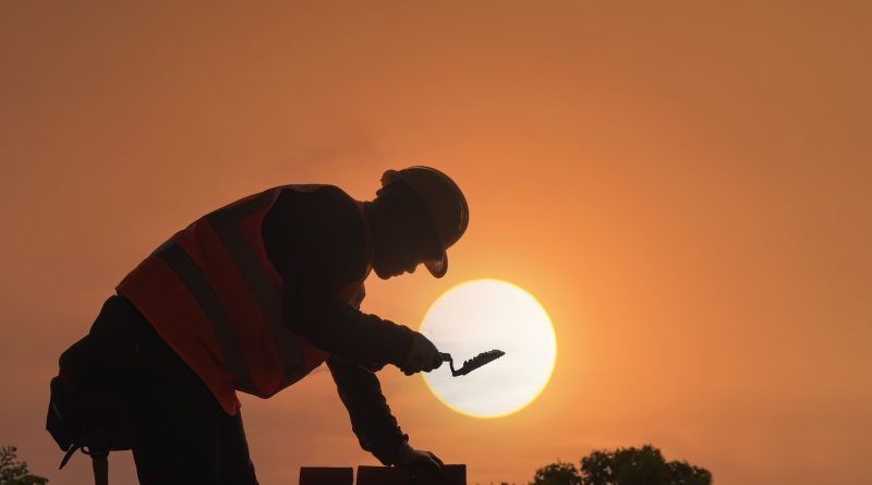 KKTC’de Aşırı Sıcaklar Nedeniyle Açık Havada Çalışma Yasağı Başladı