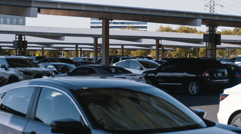 BMW ve Clemson Üniversitesi’nden Devrim: Güneş Enerjisiyle Kendi Enerjisini Üreten Araç