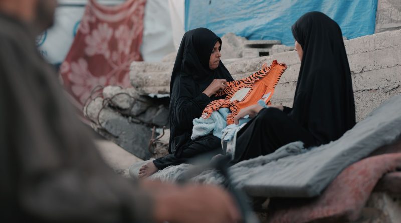 İsrail’in Gazze’ye Düzenlediği Gece Saldırılarında 8 Filistinli Hayatını Kaybetti