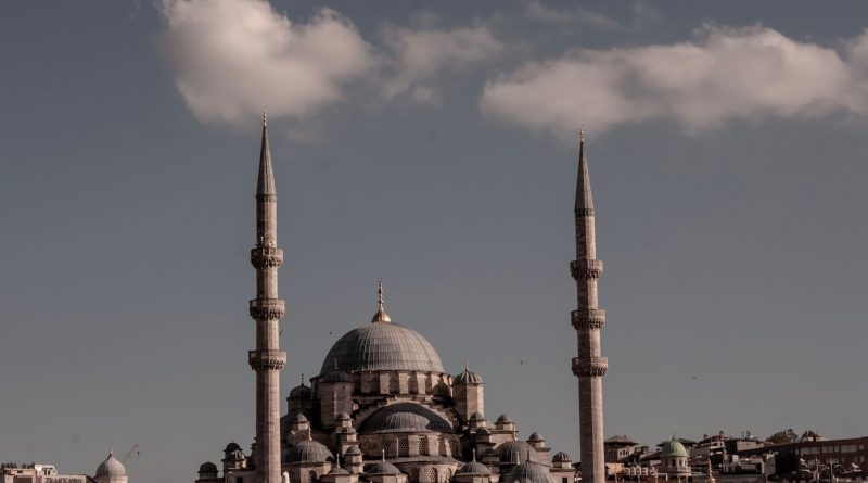 Hamas’tan Harem-i İbrahim Tepkisi: İslam Dünyasına Acil Müdahale Çağrısı