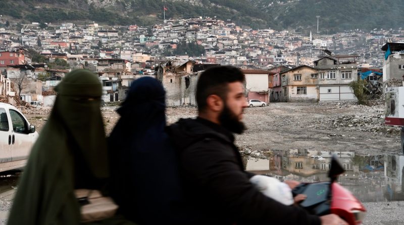 Hatay’da ‘Yaz Kur’an Kursu Hikâyem’ Yarışmasında Dereceye Girenler Ödüllendirildi